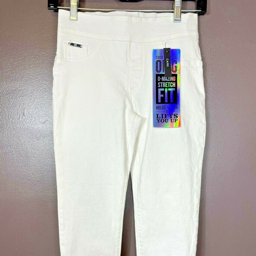 Coco + Carmen OMG White Capri Size XS 4 NWT